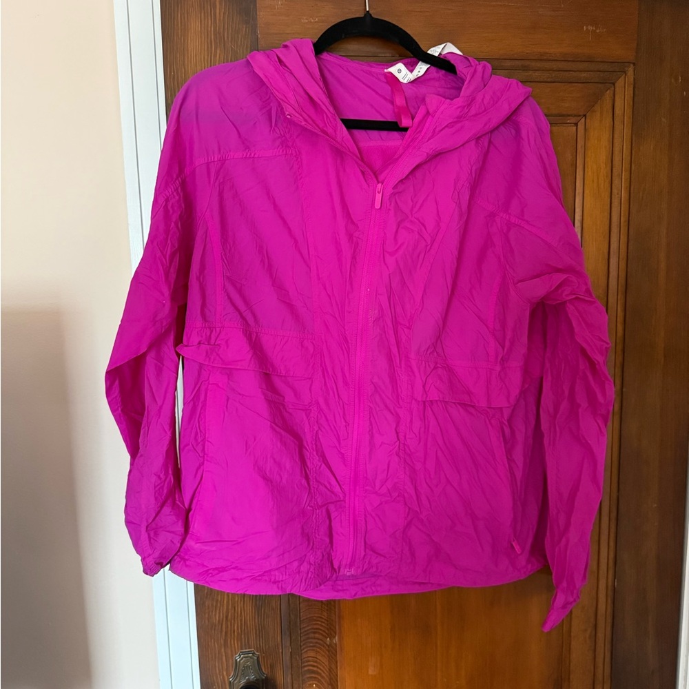 Lululemon Bright Fuchsia Hooded Windbreaker Jacket